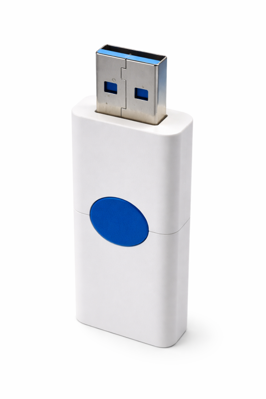Mini GPS blokkoló USB kulcsban
